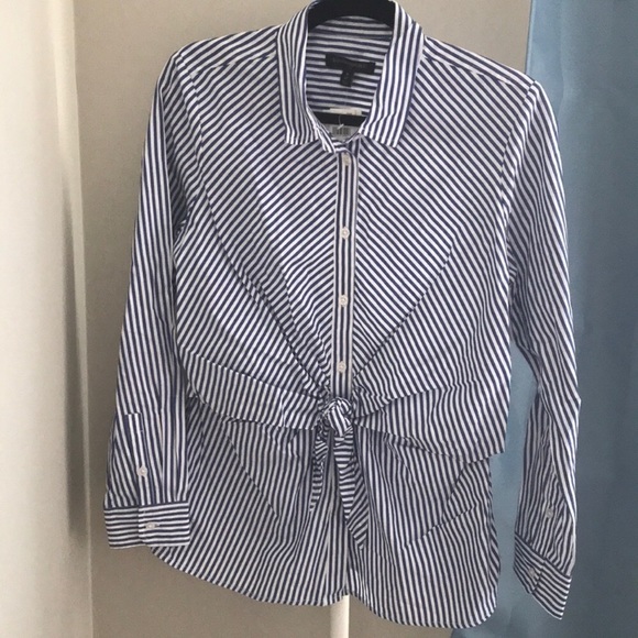 Banana Republic pin stripe shirt - Picture 1 of 4